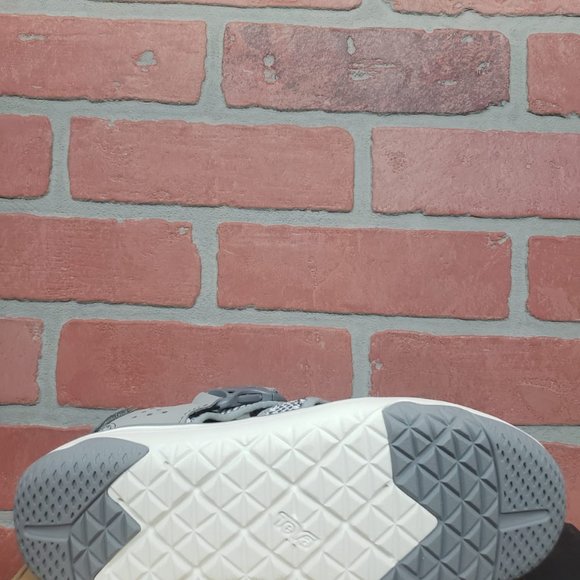 TEVA Women's Terra-Float Travel Knit Universal - Picture 6 of 7